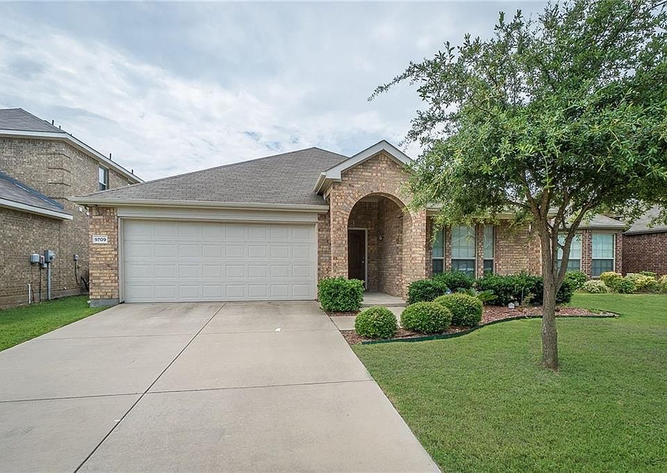 1st image of 9709 Starfire Dr