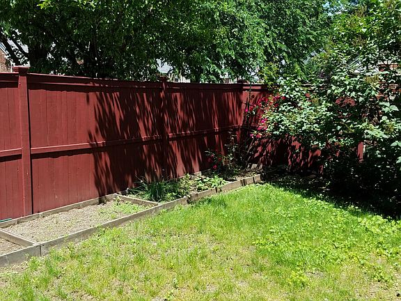 4th image of 20934 32nd Ave