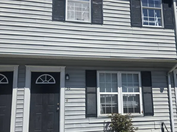 1100 Pineland Ave, Hinesville, GA