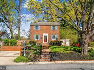 10115 Tenbrook Dr, Silver Spring, MD 20901