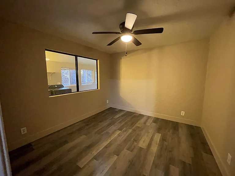 15660 Pozzan Rd #1 — Photo 37