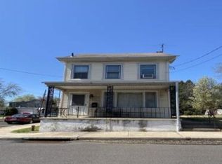 801 Glasgow St, Stowe, PA 19464