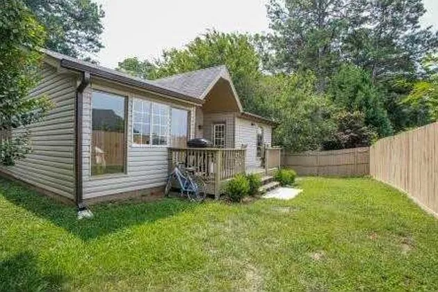 2220 Lenox Rd NE — Photo 3