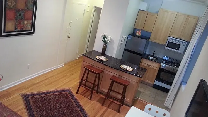 Rented by Level Group | media 19