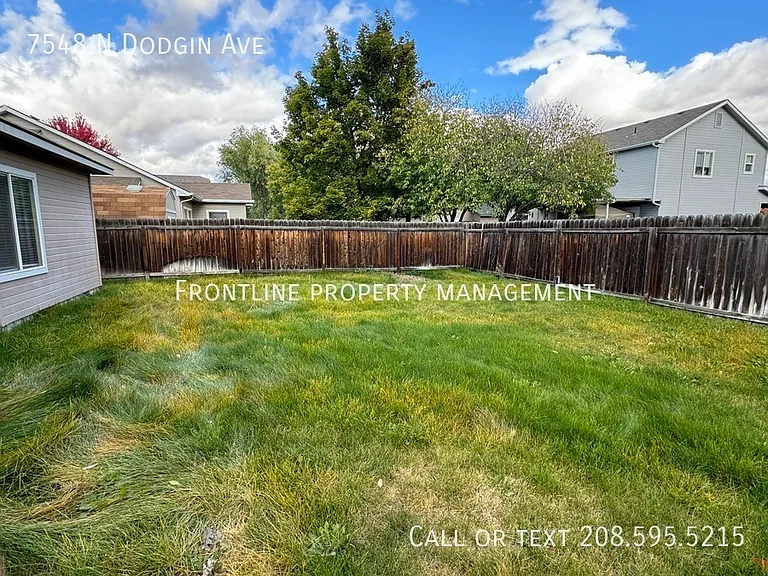 7548 N Dodgin Ave — Photo 19