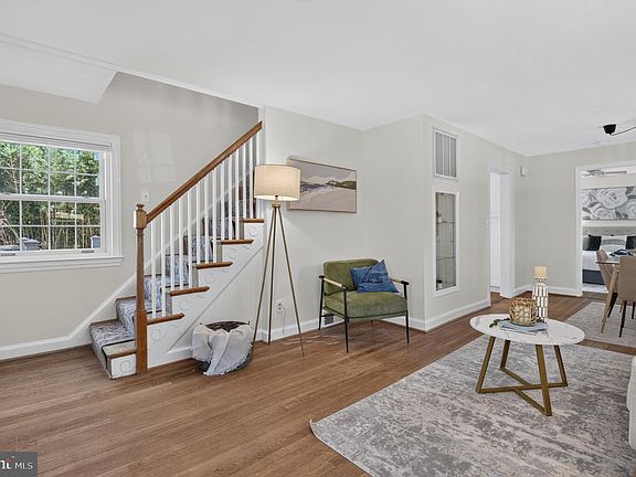 4th image of 314 Whitestone Rd