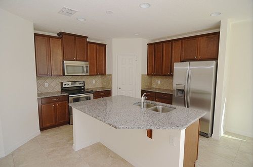3rd image of 2706 Stanwood Dr