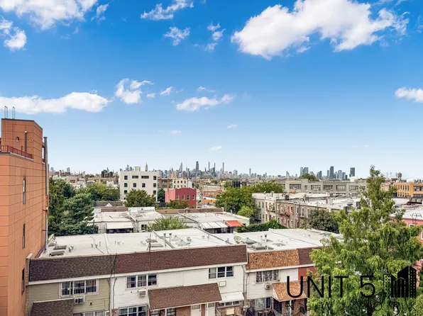 351 Melrose Street image 13 of 14