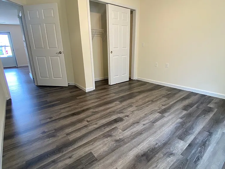 Applewood Apartments — Photo 5
