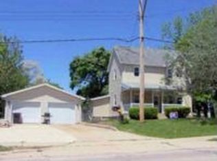 290 N Country Club Rd, Decatur, IL 62521