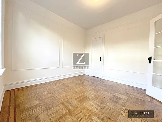 Rented by ZealEstate Group Inc | media 3