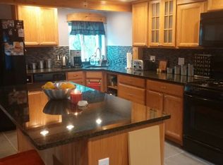 60 Bedford Rd, Woburn, MA 01801