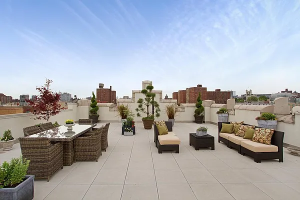 Sold by Citi Habitats | media 15