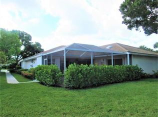 9801 Chapman Oak Ct, Palm Beach Gardens, FL 33410