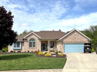 104 Hawthorn Ct, Bluffton, OH 45817