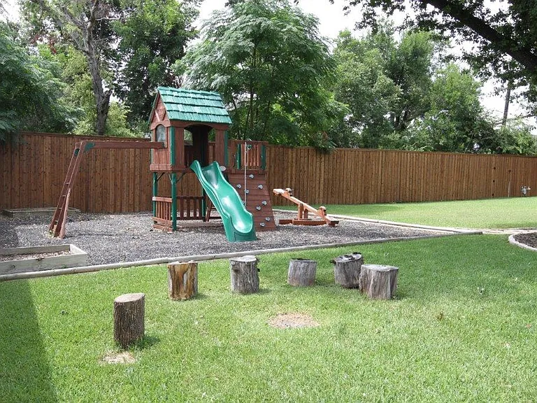 7614 Azalea Ln — Photo 33