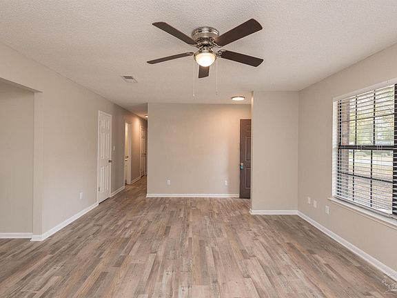 3rd image of 6466 Charleston Ct