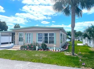 13140 Lemon Ave, Grand Island, FL 32735