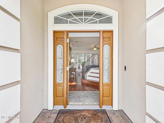 4th image of 1874 HICKORY TRACE Drive