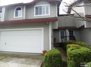 69 Regents Cir, Rohnert Park, CA 94928