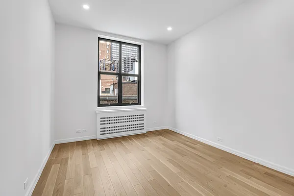 Rented by The Dermot Realty Management Company | media 7