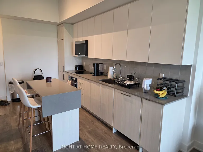 2485 Taunton Rd #435 — Photo 10