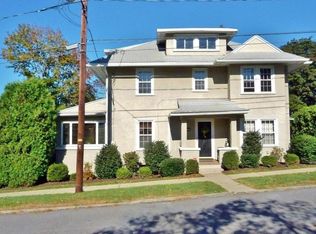 2001 Adams Ave, Dunmore, PA 18509