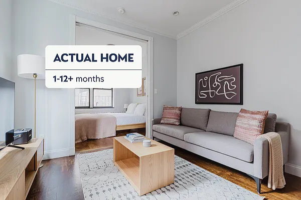 APARTMENT VOL.0〜12 セット 44 East 12th Street #10A in Greenwich Village, Manhattan