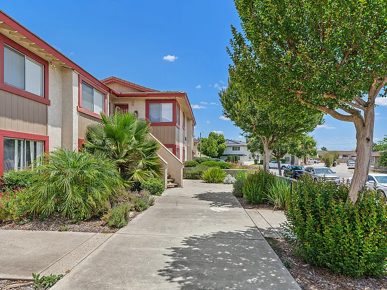 8210 Rancheria Dr #4 — Photo 19
