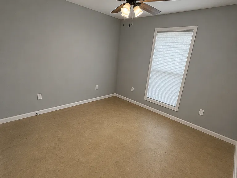 209 Formon Dr — Photo 6