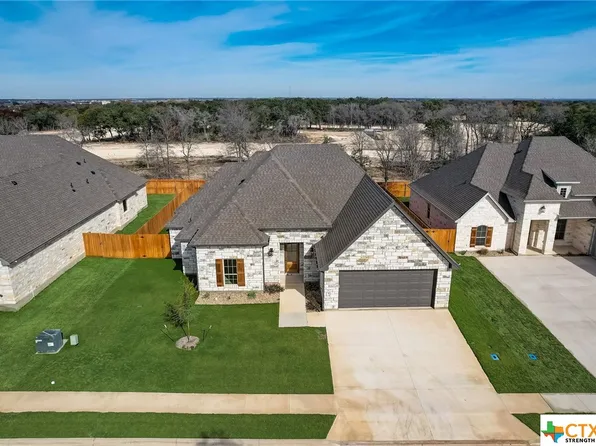 1212 Logan Blvd, Salado, TX 76571