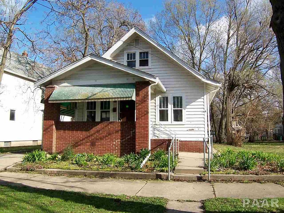 1st image of 1009 W Adrian G Hinton Ave