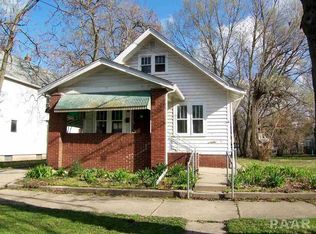 1009 W Adrian G Hinton Ave, Peoria, IL