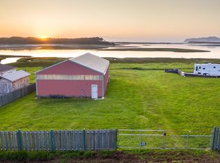 26250 Sandlake Rd, Cloverdale, OR 97112