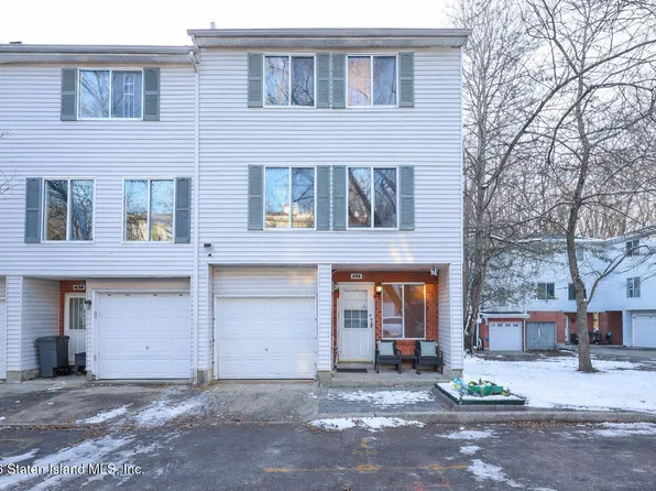 436 Ilyssa Way, Staten Island, NY 10312