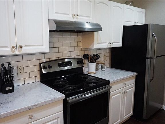 All stainless appliances, quartz counter tops with lots of food prep space!