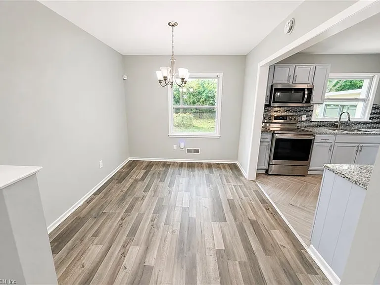 519 Beech Dr — Photo 8