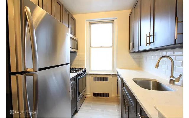 Rented by Douglas Elliman | media 10