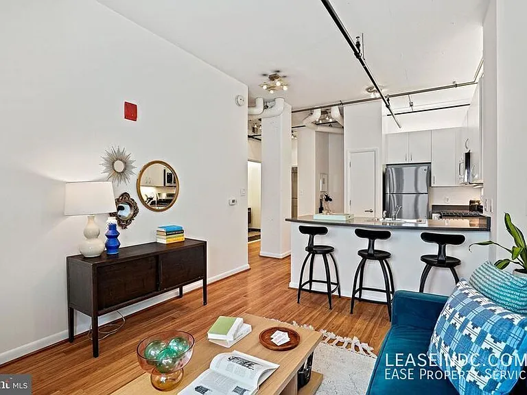 1300 N St NW #106 — Photo 11