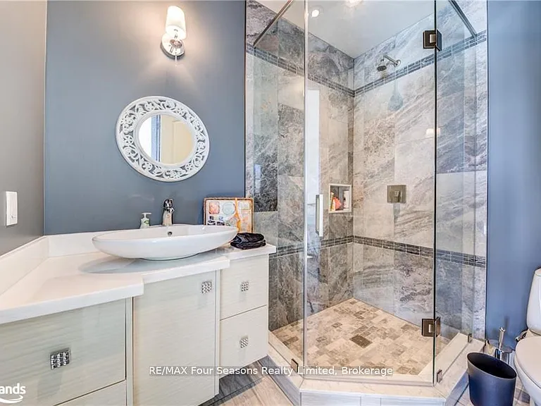 12 Windrose Valley Blvd — Photo 33
