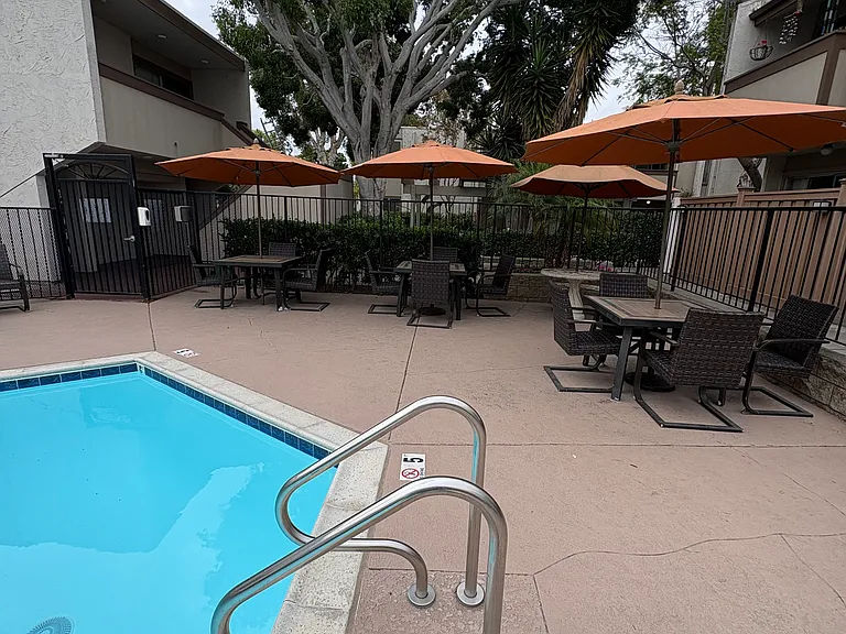 3549 Castle Glen Dr #211 — Photo 16
