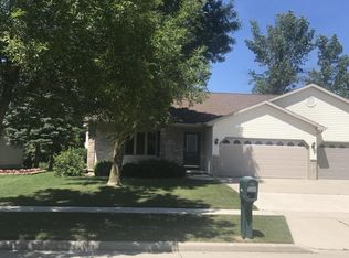 3345 Kimberly Cir, Manitowoc, WI 54220