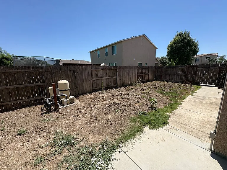 3726 N Shady Ct — Photo 44