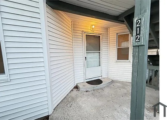 210 Wilder St — Photo 3