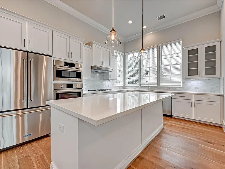 2234 Lou Ellen Ln #A — Photo 27