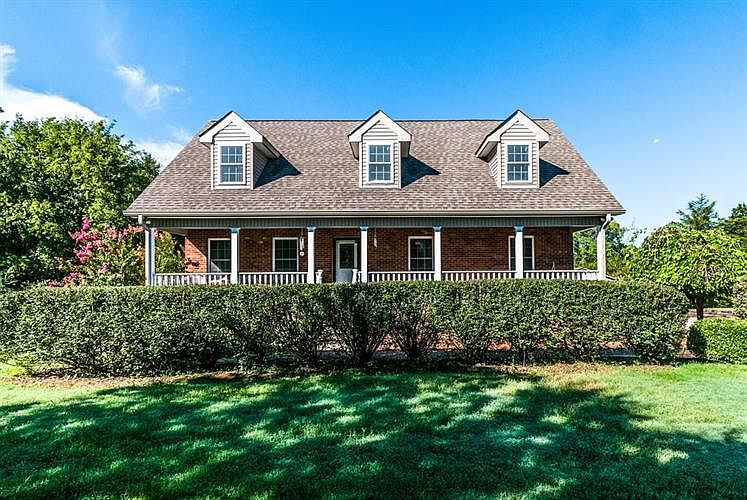 1st image of 613 Stewart Valley Dr