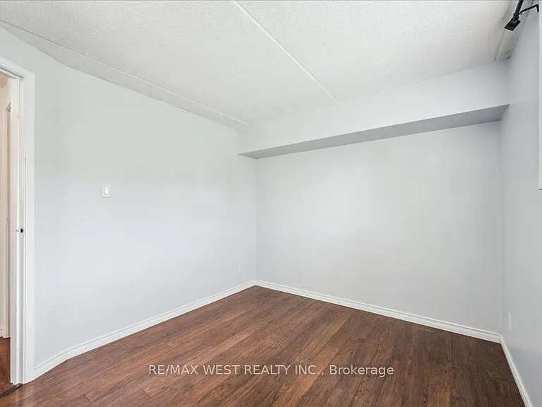 333 Northlake Dr #1 — Photo 19