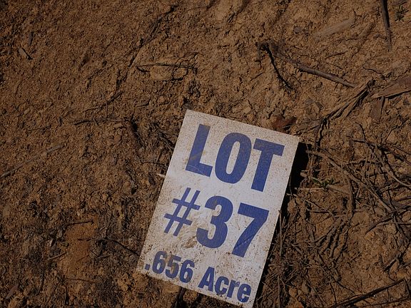 3rd image of 37 Malibu Lot Dr
