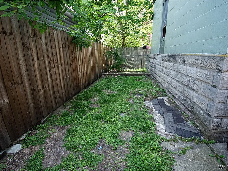 86 Scott St — Photo 27