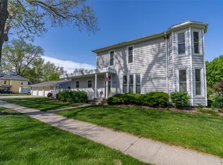 302 W Court Ave, Winterset, IA 50273